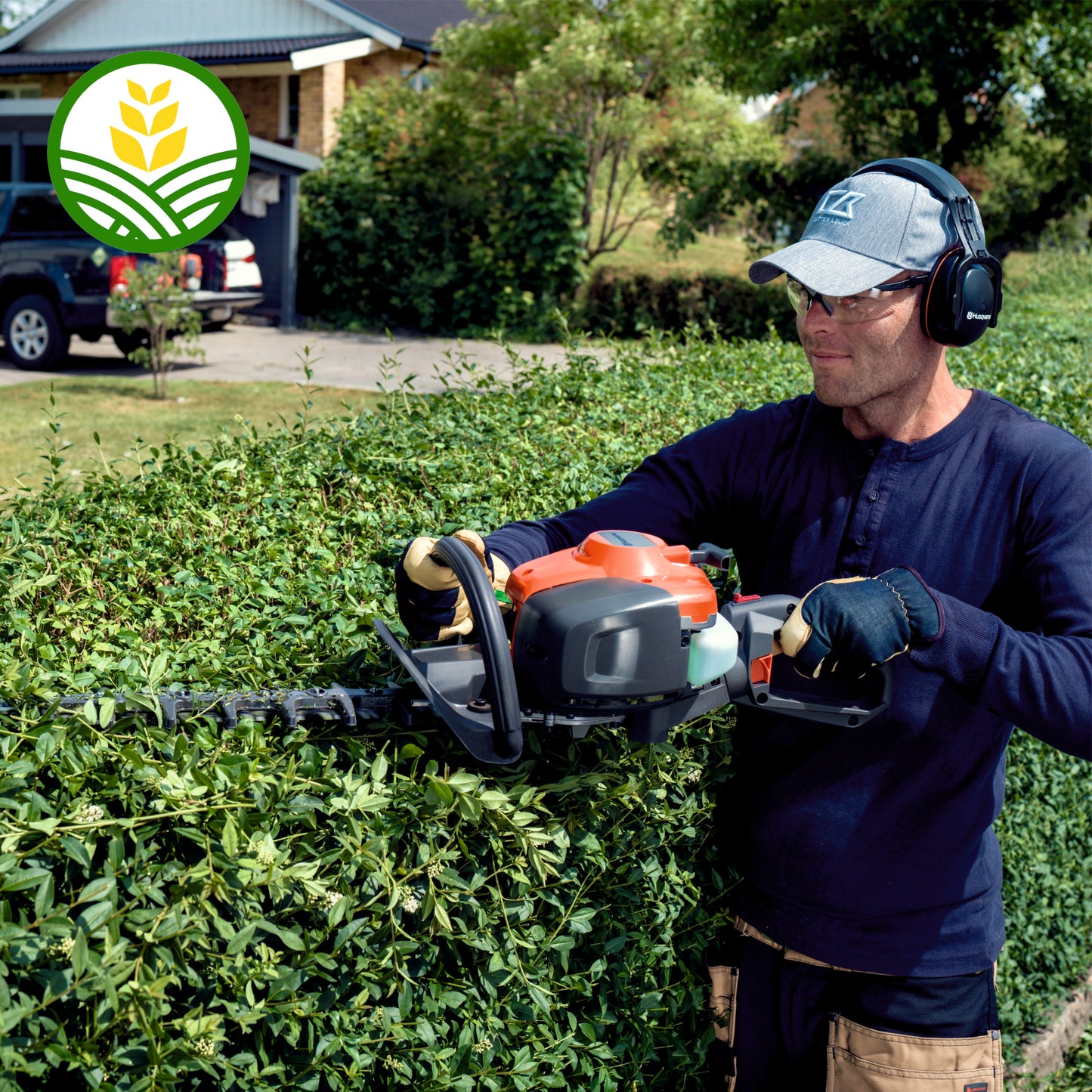 Husqvarna 322HD60 Hedge Trimmer
