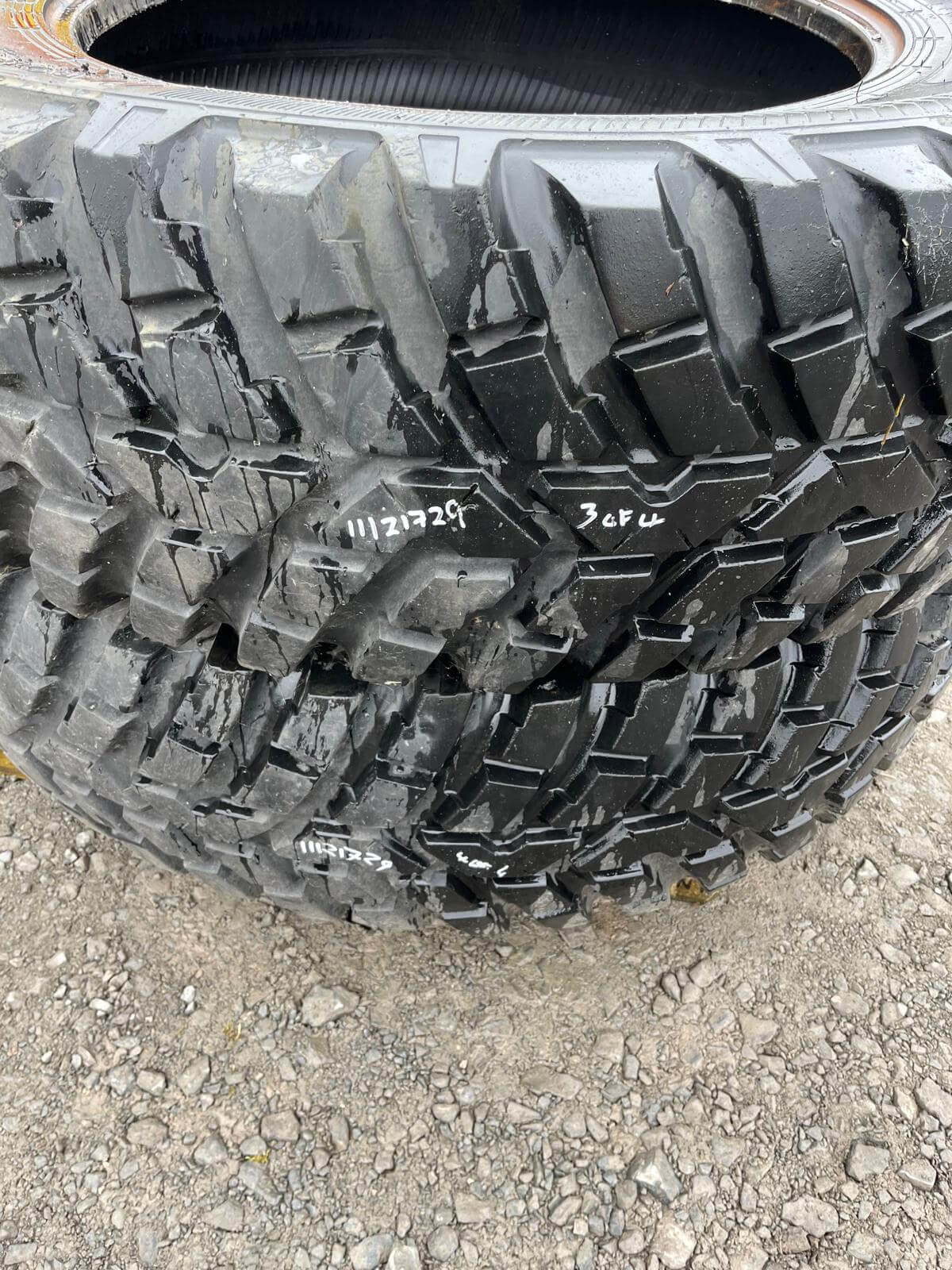 Used Set Nokian TRI2 tyres 440/80R34 & 400/80R24