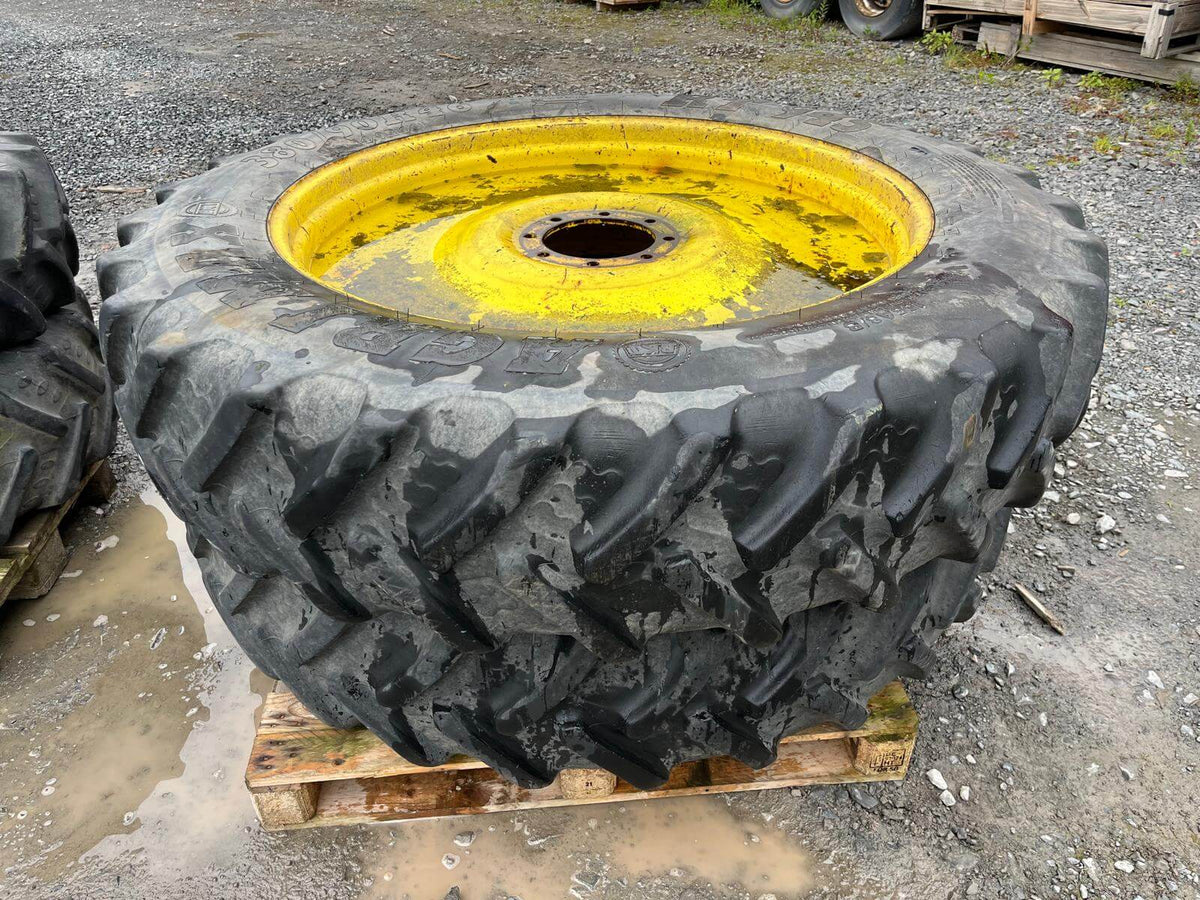 Used Set of John Deere Row Crop Wheels 380/90R46 & 380/85R30 BKT tyres