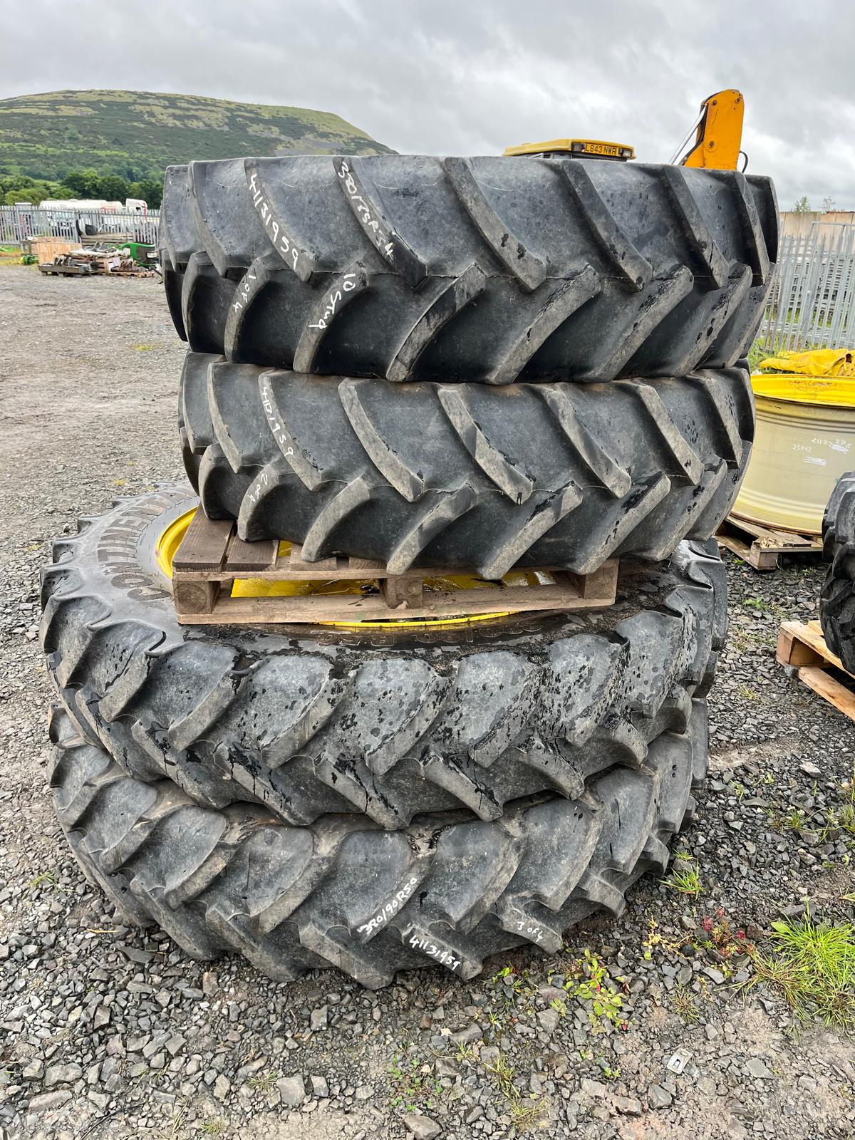 Used Set Row Crop Wheels 380/90R50 and 380/85R34