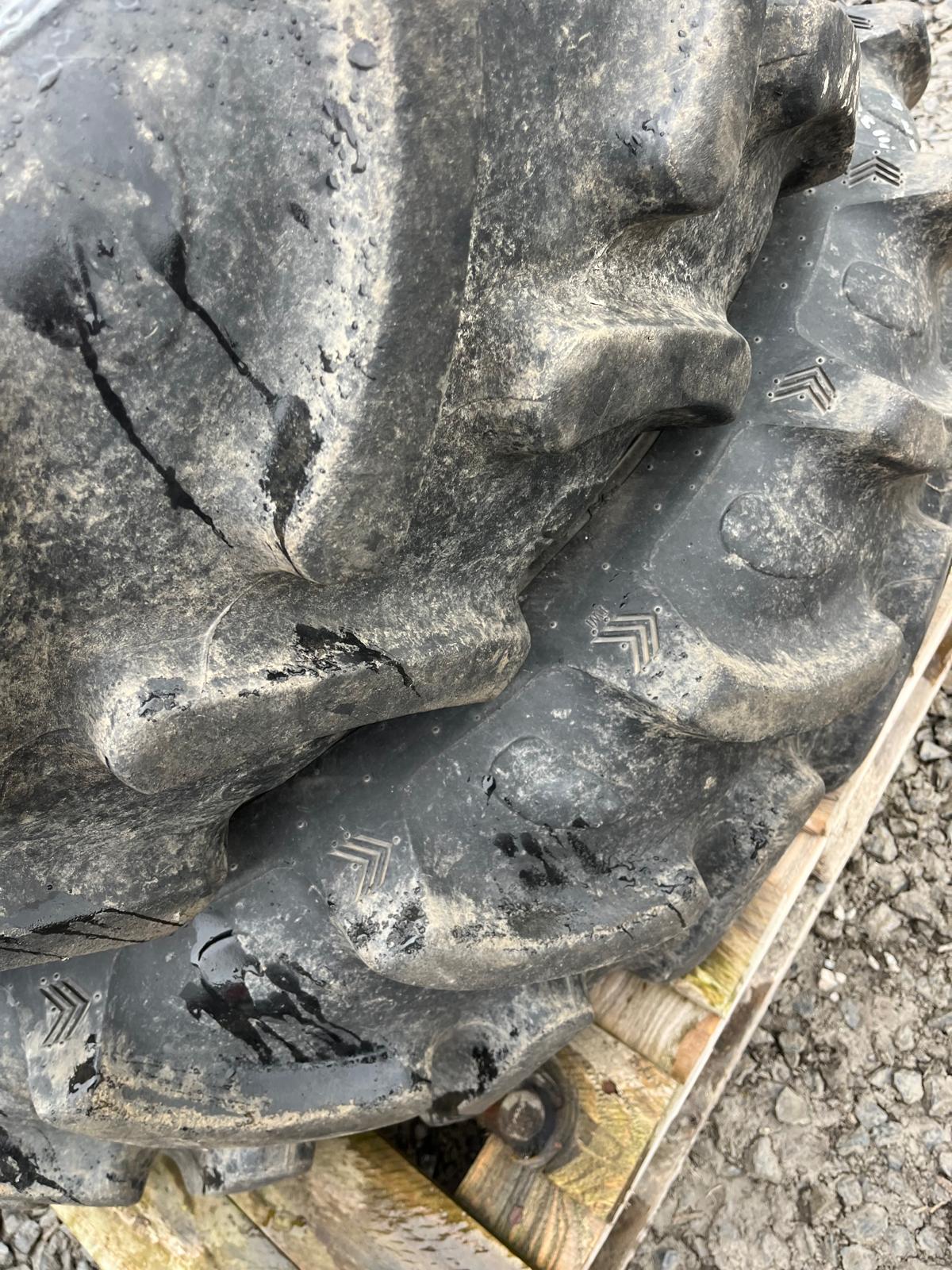 Used Set of Adjustable Row Crop Wheels Alliance 13.6R48 with 12.4R32 Fronts