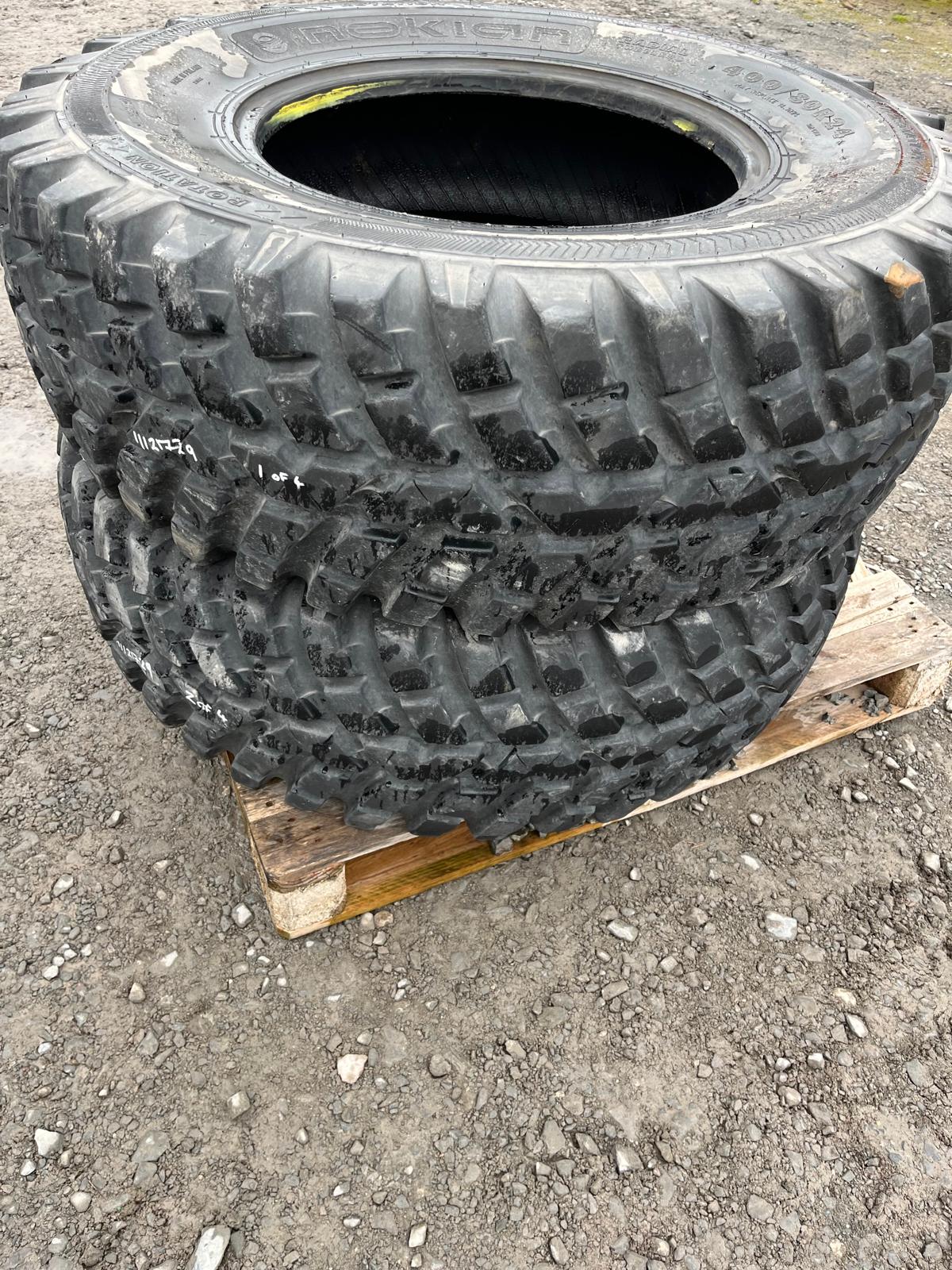 Used Set Nokian TRI2 tyres 440/80R34 & 400/80R24