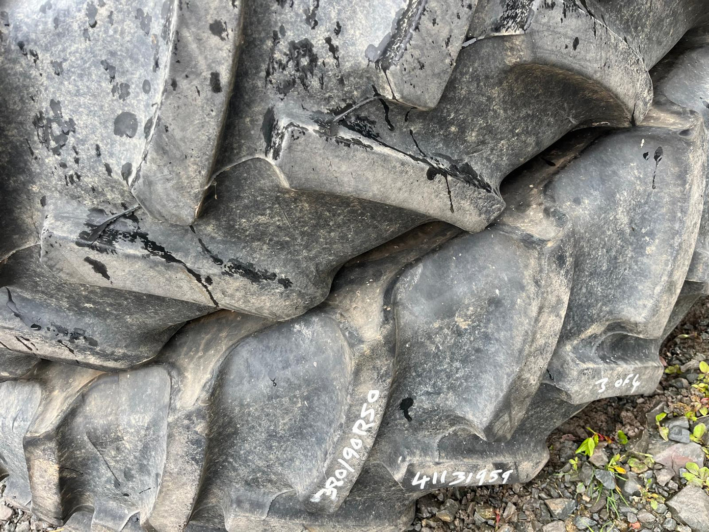 Used Set Row Crop Wheels 380/90R50 and 380/85R34