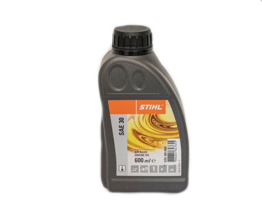 SAE 30 Engine Oil